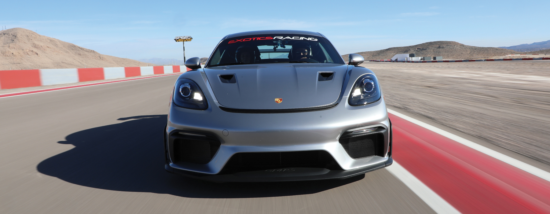 Porsche Cayman GT4 RS